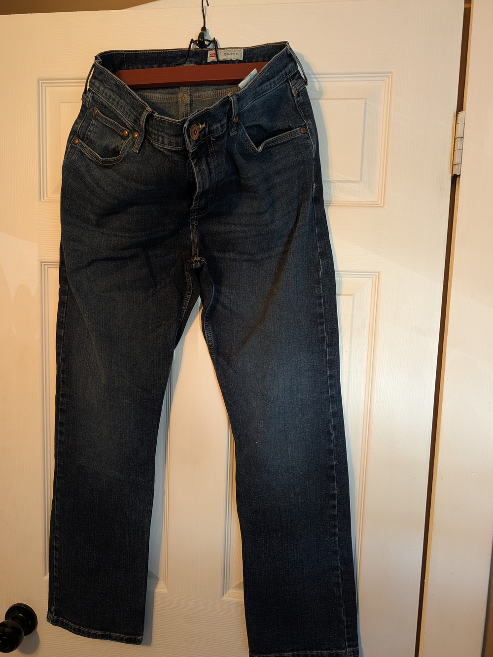 Men's Wrangler Dark Blue Straight-Leg Jeans